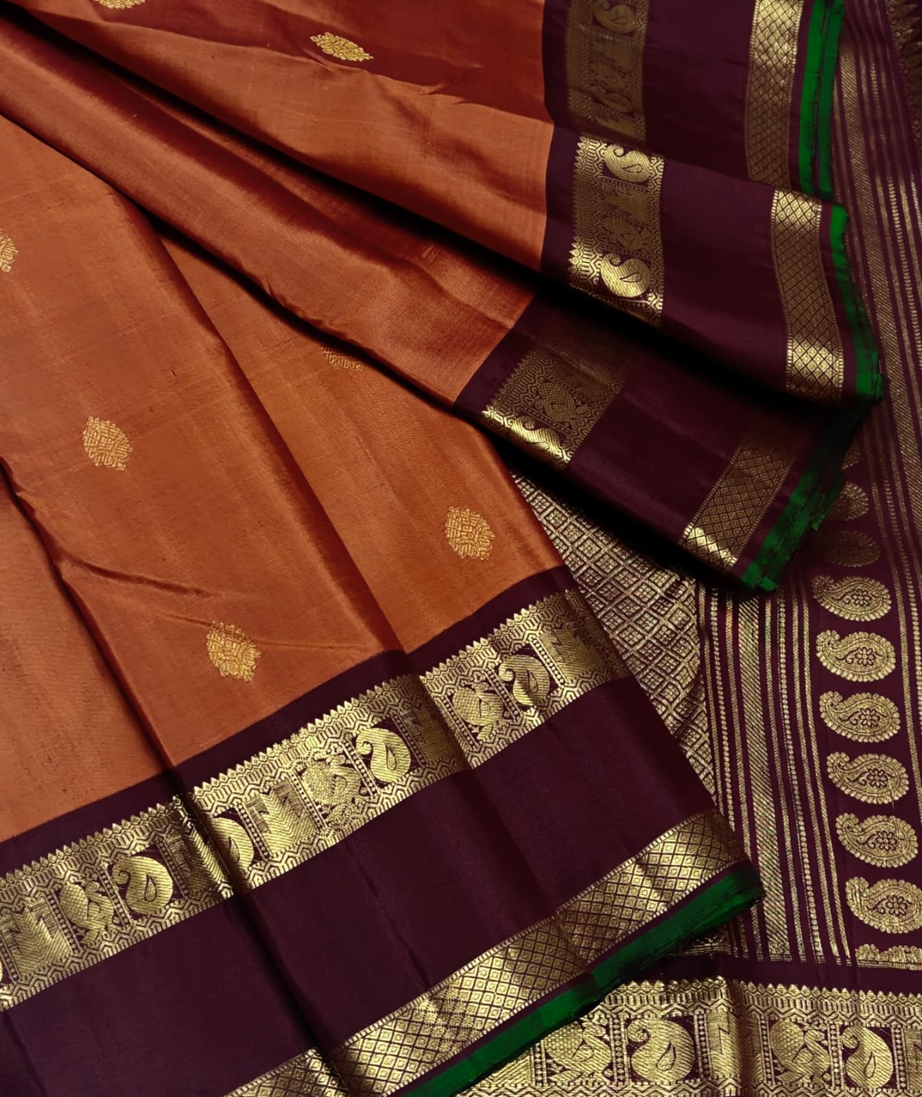 Handwoven Kanchipuram Pattu Saree With Antique Gold Zari Work